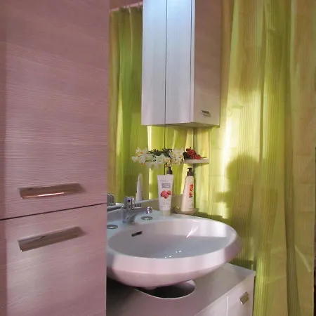 Bright 200mt From The Διαμέρισμα *