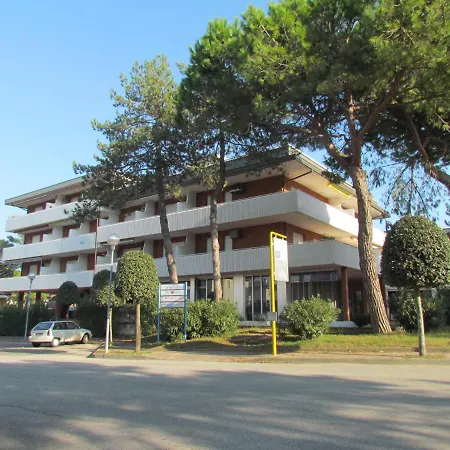 Bright 200mt From The * Μπιμπιόνε