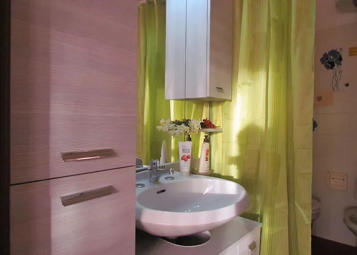 Bright 200mt From The 아파트 *